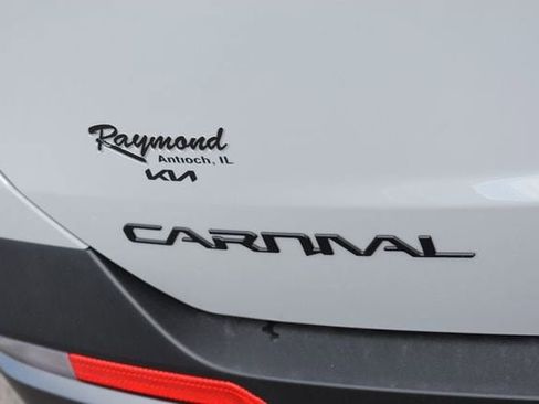New 2026 Kia Carnival SX Prestige FWD image 19