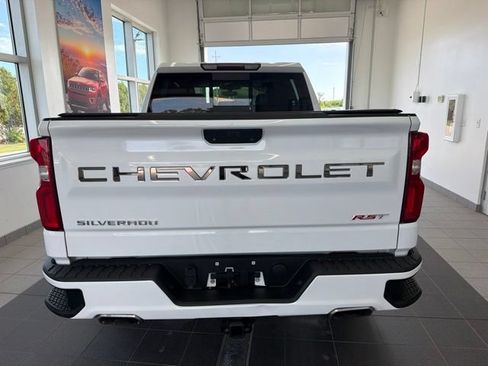 Used 2020 Chevrolet Silverado 1500 RST AWD/4WD image 4