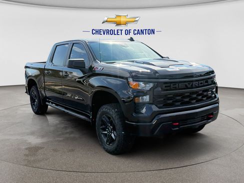 New 2026 Chevrolet Silverado 1500 Custom Trail Boss AWD/4WD image 3