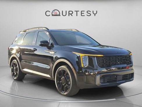 Certified 2025 Kia Sorento SX Prestige image 8
