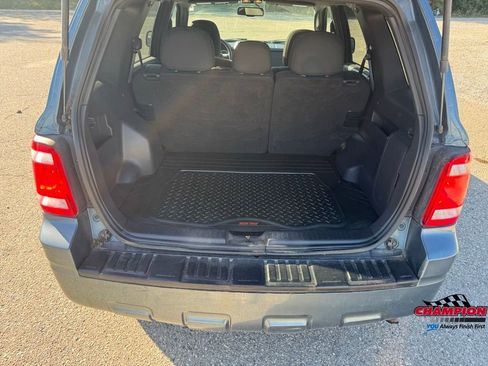 Used 2010 Ford Escape XLT image 25