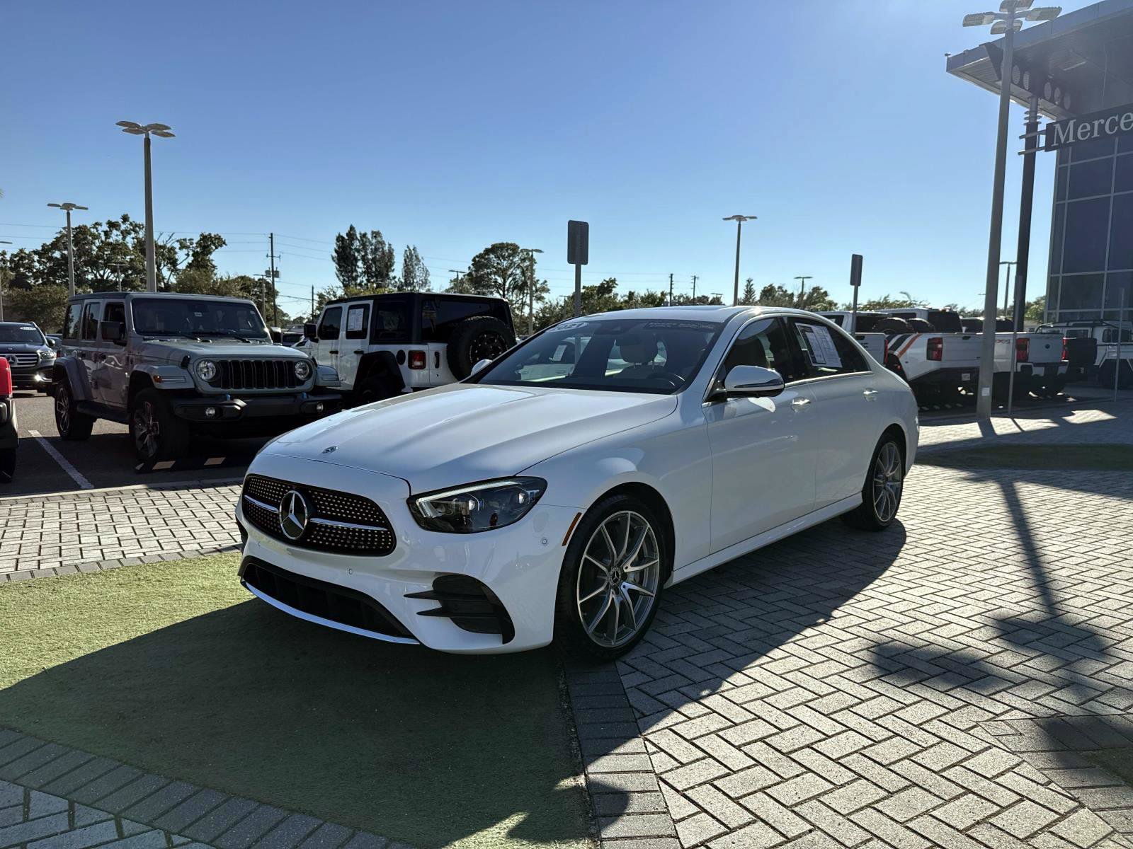 Certified 2021 Mercedes-Benz E 350 4MATIC Sedan image 2