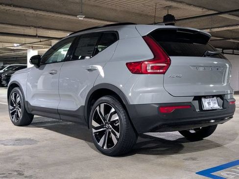 New 2025 Volvo XC40 B5 Ultra w/ Climate Package AWD/4WD image 5