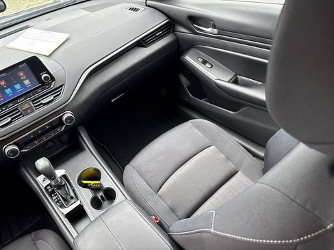 Used 2022 Nissan Altima 2.5 S FWD image 20