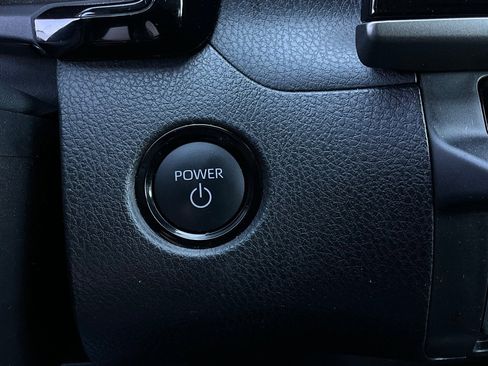 Used 2025 Toyota Camry LE image 25