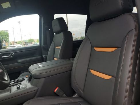 New 2026 GMC Sierra 2500 AT4 w/ Technology Package AWD/4WD image 5