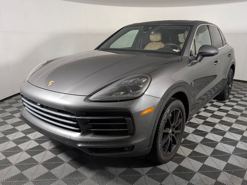 Used 2020 Porsche Cayenne AWD/4WD image 1