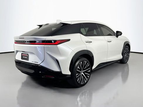 Used 2024 Lexus RZ 300e Premium w/ Technology Package FWD image 5