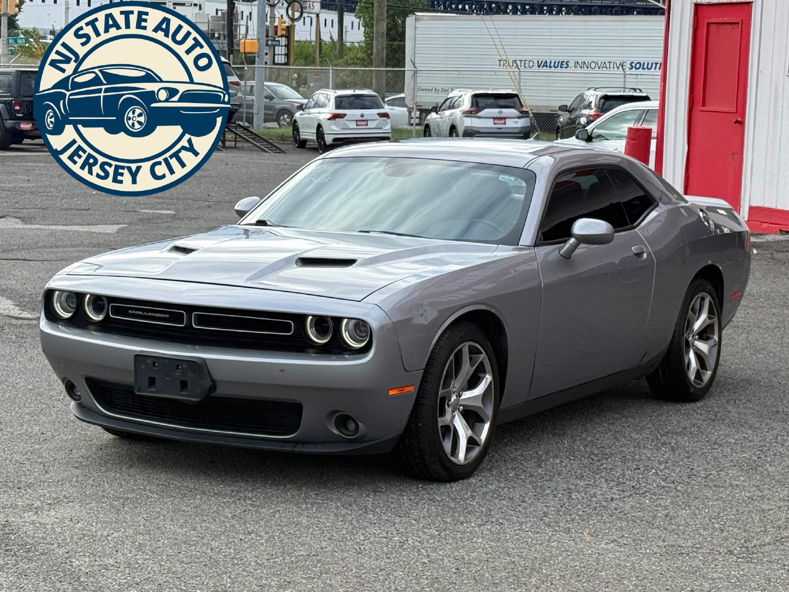 Used 2015 Dodge Challenger SXT Plus RWD image 11