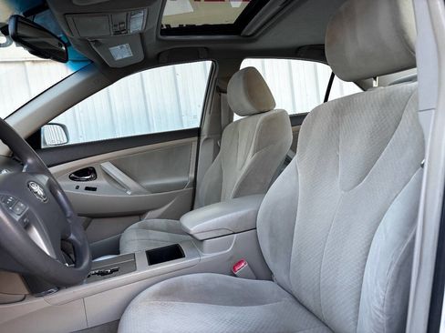 Used 2009 Toyota Camry LE image 13