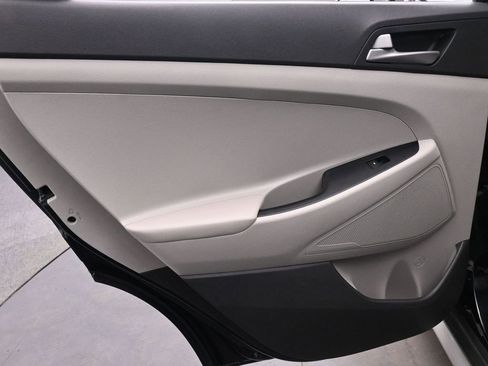 Used 2017 Hyundai Tucson SE image 14