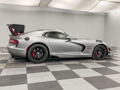 Used 2016 Dodge Viper ACR w/ Extreme Aero Package image 16