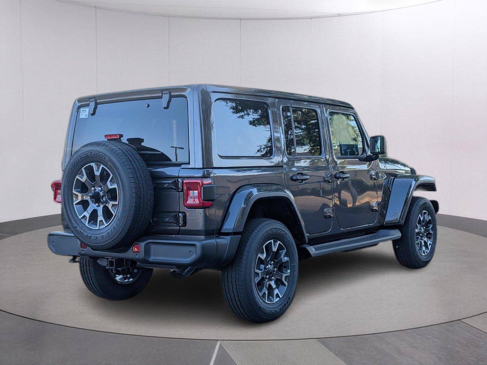 New 2027 Jeep Wrangler Unlimited Sahara AWD/4WD image 7