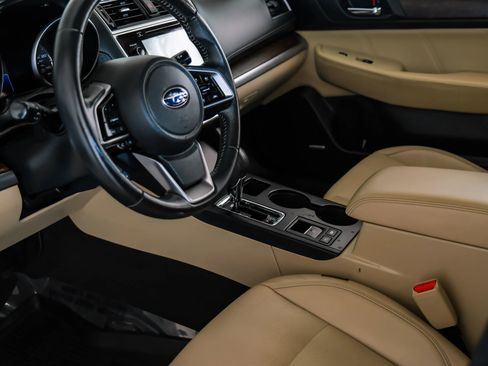 Used 2019 Subaru Outback 2.5i Limited w/ Popular Package #2 image 23