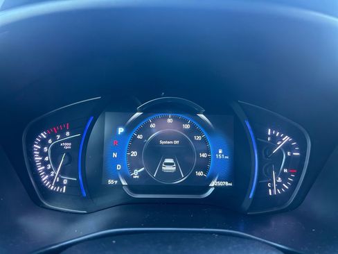 Used 2019 Hyundai Santa Fe SEL image 16