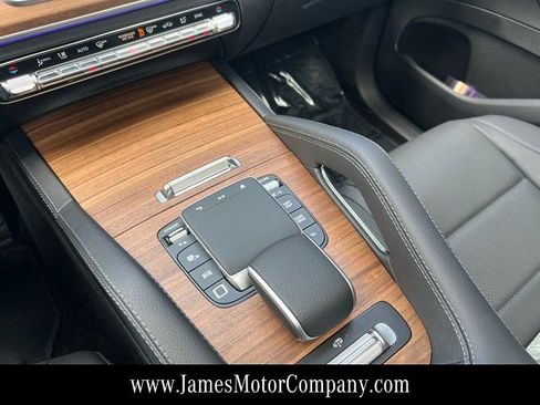 Certified 2025 Mercedes-Benz GLS 450 GLS 450 image 25