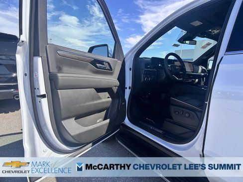 New 2026 Chevrolet Tahoe Premier w/ Sun And Tow Package image 24