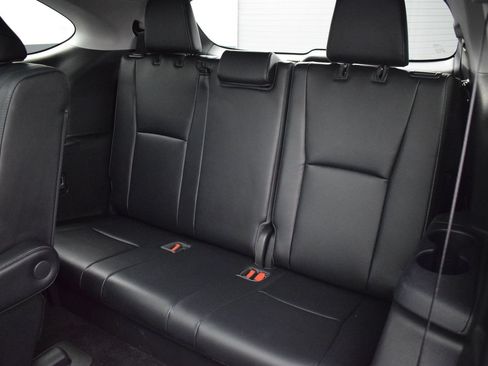 Used 2022 Toyota Highlander Platinum AWD/4WD image 14