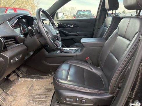 Used 2022 Chevrolet Traverse RS w/ LPO, Floor Liner Package image 17