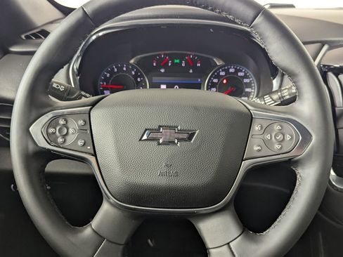 Used 2023 Chevrolet Traverse RS image 16