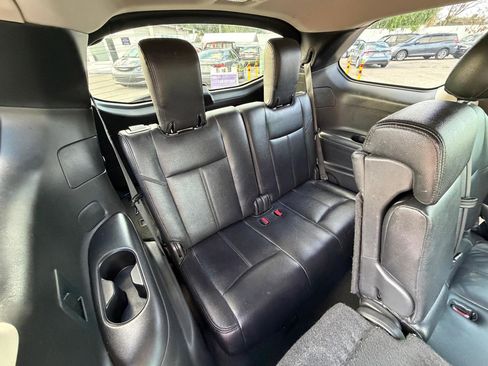 Used 2015 Nissan Pathfinder SV FWD image 15