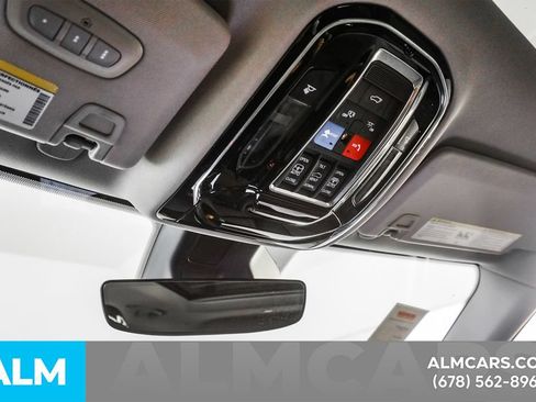 Used 2022 Jeep Grand Cherokee L Summit w/ Luxury Tech Group V AWD/4WD image 57