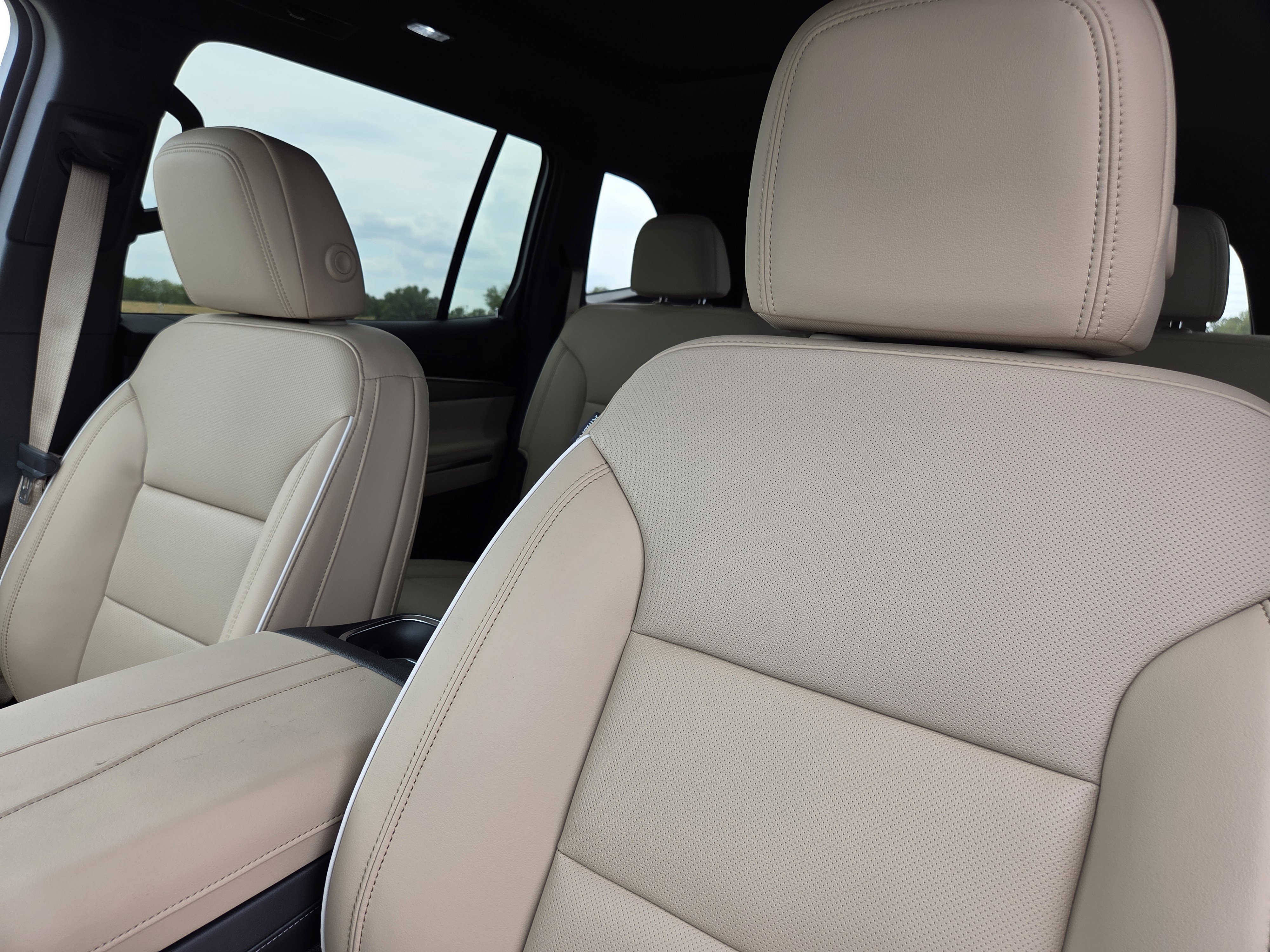 New 2027 Buick Enclave Preferred w/ Power Package AWD/4WD image 24