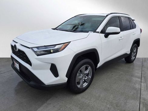 Certified 2025 Toyota RAV4 XLE image 26