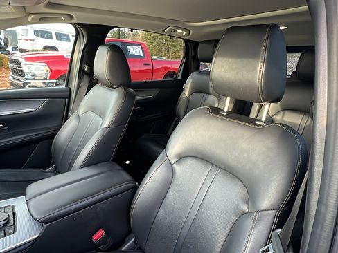 Used 2024 MAZDA CX-90 3.3 Turbo w/ Premium Package image 18