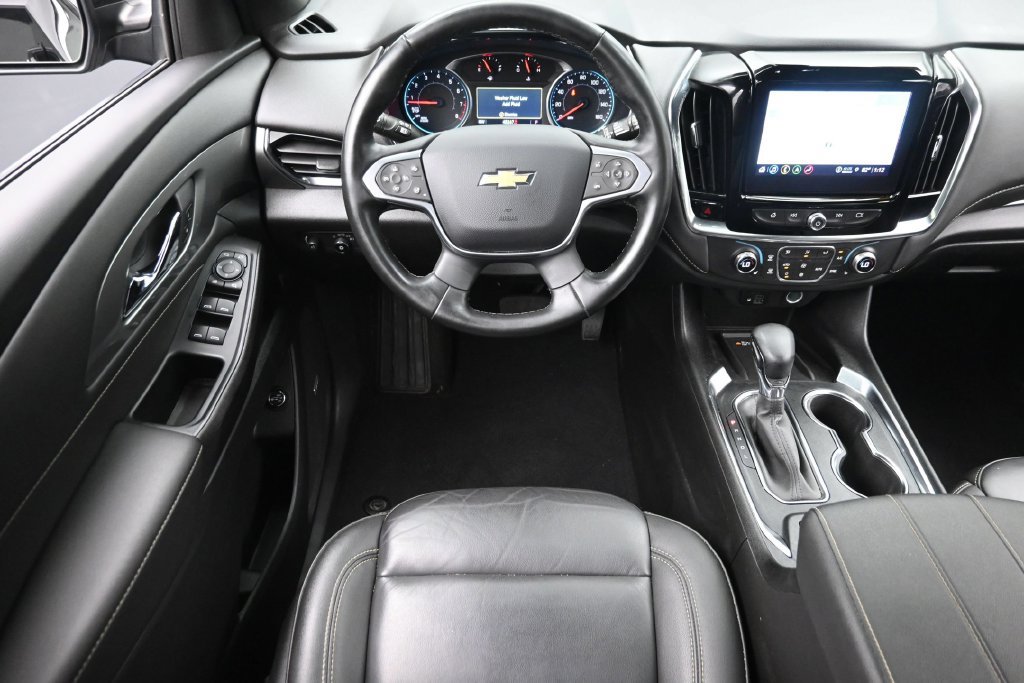 Used 2023 Chevrolet Traverse LT w/ LT Premium Package AWD/4WD image 15
