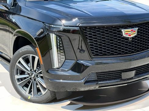 New 2026 Cadillac Escalade Sport AWD/4WD image 6
