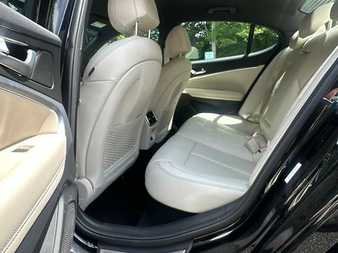 Certified 2026 Genesis G70 2.5T AWD/4WD image 19