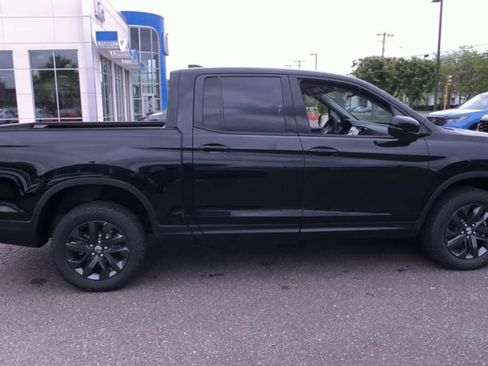 New 2025 Honda Ridgeline Sport image 10