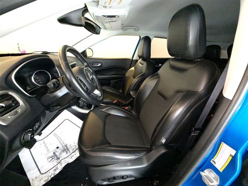 Used 2018 Jeep Compass Latitude w/ Popular Equipment Group image 13