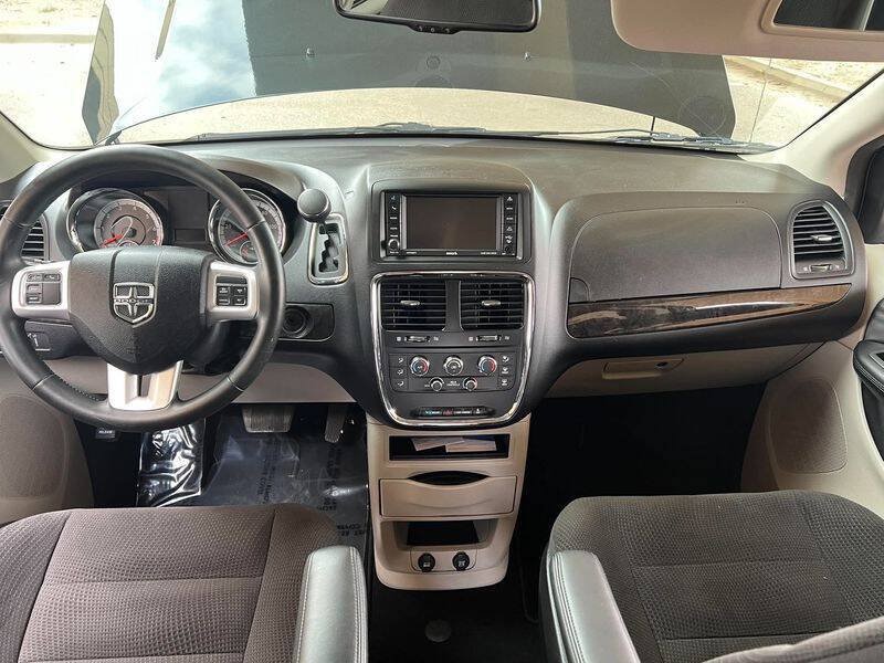 Used 2017 Dodge Grand Caravan SE w/ Power Window Group FWD image 22