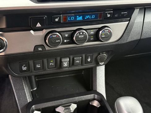 Used 2023 Toyota Tacoma Limited RWD image 21