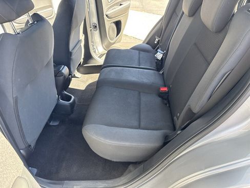Used 2021 Honda HR-V Sport image 25