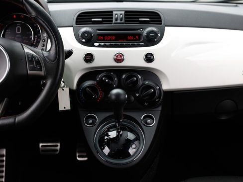 Used 2015 FIAT 500 Abarth image 36