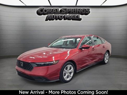 Certified 2025 Honda Accord LX image 3