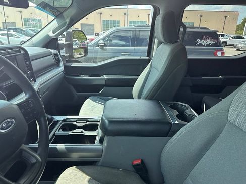 Used 2023 Ford F350 XLT w/ FX4 Off-Road Package AWD/4WD image 6