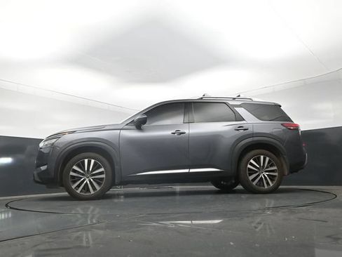 Used 2024 Nissan Pathfinder Platinum w/ Cargo Package AWD/4WD image 25