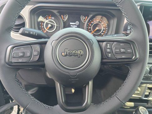 New 2025 Jeep Gladiator Sport image 27