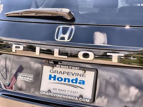 Certified 2026 Honda Pilot EX-L image 8