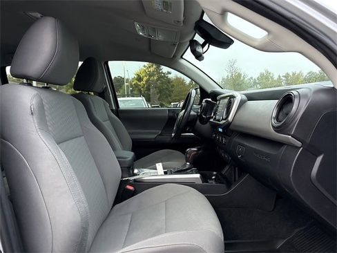 Used 2023 Toyota Tacoma SR5 image 18