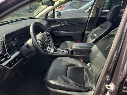 Certified 2024 Kia Sportage EX FWD image 20