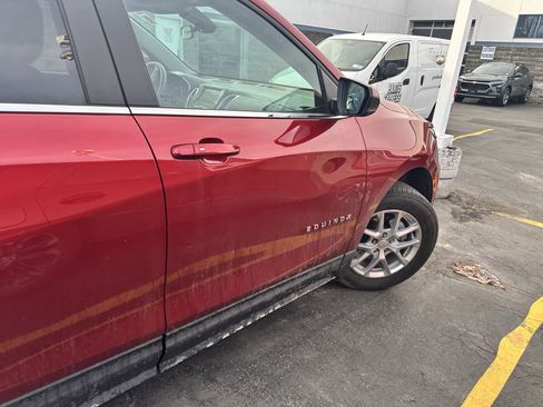 Used 2024 Chevrolet Equinox LT image 8