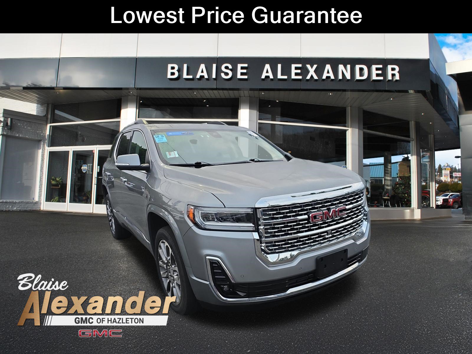 Used 2023 GMC Acadia Denali w/ Denali Technology Package AWD/4WD image 1