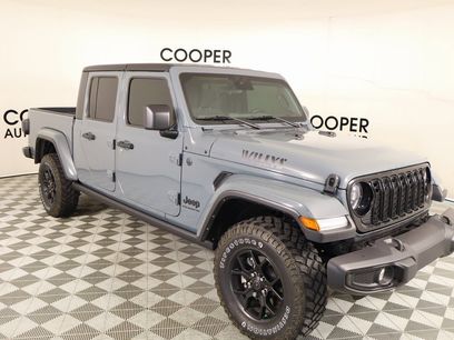 Used 2024 Jeep Gladiator Sport