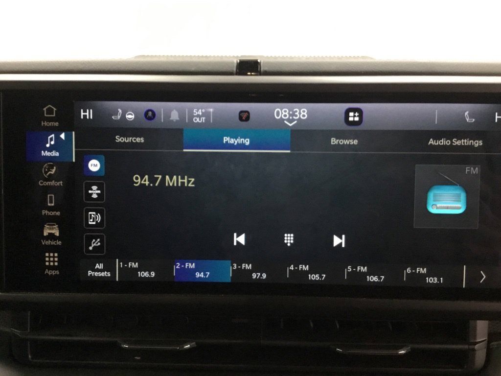 Used 2025 Jeep Gladiator Mojave AWD/4WD image 32