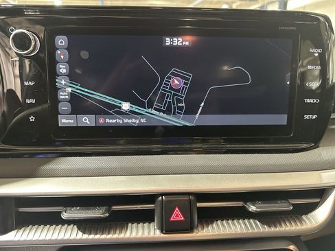 Used 2023 Kia K5 GT-Line image 19